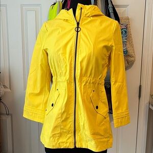 Yellow Hooded Rain Jacket - Women